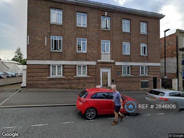 Rowland Hill House, Kidderminster, DY10 Studio to rent £650 pcm £150 pw