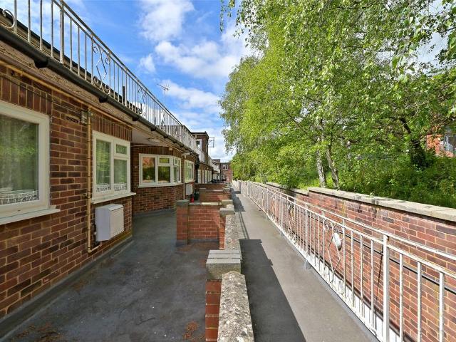 Rowland Place, Green Lane, Northwood HA6, 2 bed flat to rent, £1,850 pcm | PrimeLocation