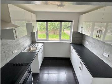 Rowle Close, Stantonbury, Milton Keynes MK14, 2 bed maisonette to rent, £1,250 pcm | PrimeLocation