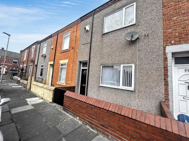 Rowley Street, Blyth, Blyth. 2 bed terraced house to rent £700 pcm £162 pw