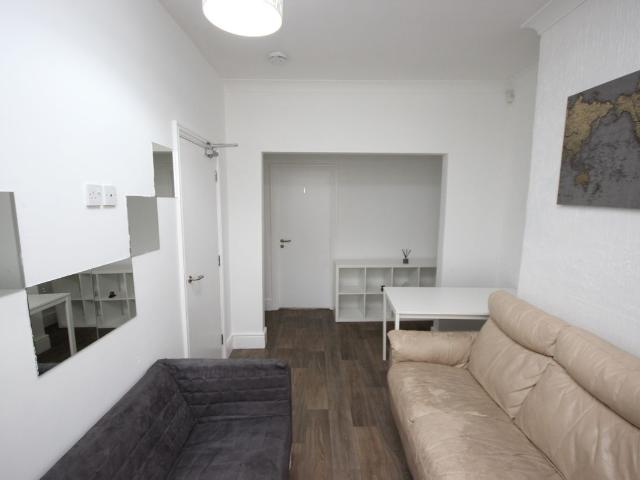 Rowsley Street, Salford M6, 4 bed shared accommodation to rent, £650 pcm | PrimeLocation