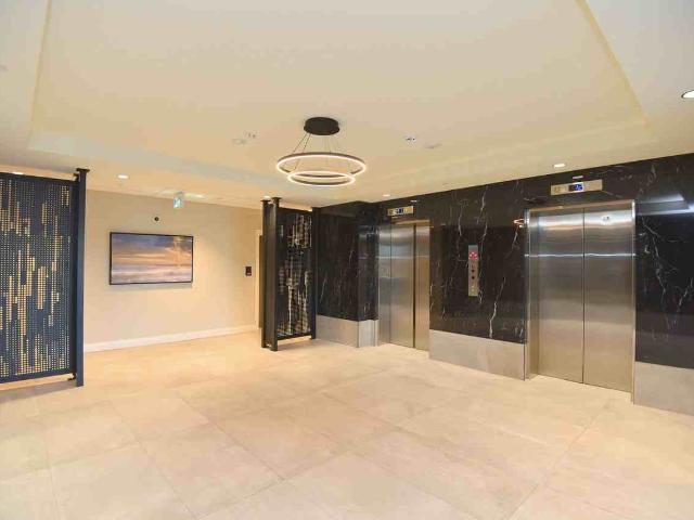 Roxy Apartments 1 Bedroom Apartment for Rent at 16 Roxanne Dr, Hamilton, ON L8H 0C1