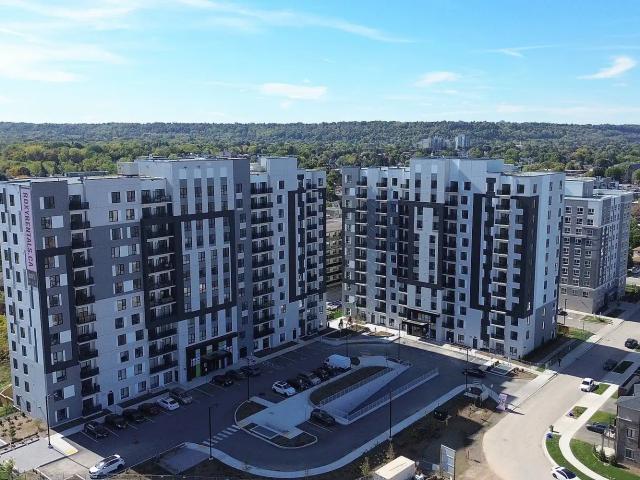 Roxy Apartments