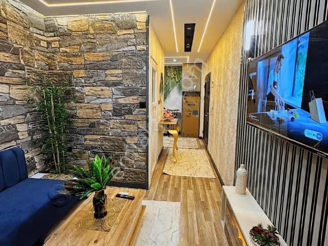 Roxy Group'tan Yeditepe'de Memur Binasın'da Ultralux 1+1 Kiralık
