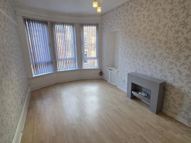 Roxburgh Street, Central, Greenock PA15, 1 bed flat to rent, £550 pcm | PrimeLocation