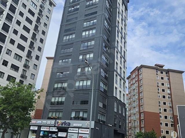 ROYAL TEAM BOSTANCI ADALAR MANZARALI 5+1 LOFT DUBLEX DAİRE