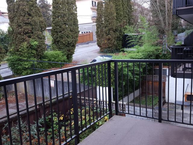 Royal Terrace Apartments One Bedroom Unit 207 Apartment for Rent
