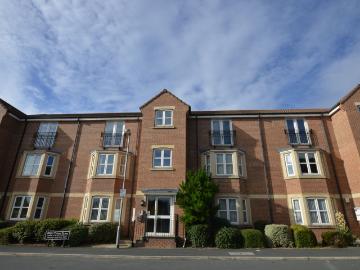 Royal Troon Drive, Wakefield WF1, 2 bed flat to rent, £895 pcm | PrimeLocation