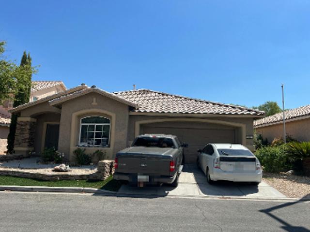 Royal Birch Ln