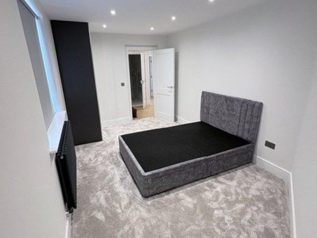 Royal College St, London NW1, 2 bed flat to rent, £3,400 pcm | PrimeLocation