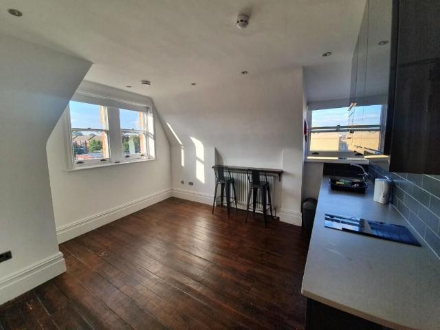 Royal College Street, London NW1, 1 bed flat to rent, £2,100 pcm | PrimeLocation