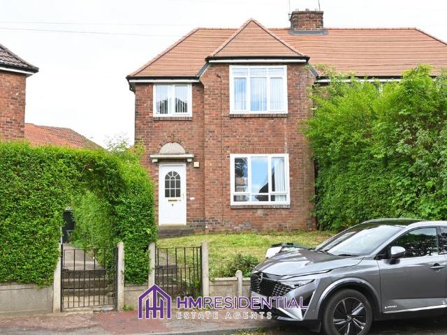 Royal Crescent, Fenham NE4 3 bed semi detached house to rent £995 pcm £230 pw
