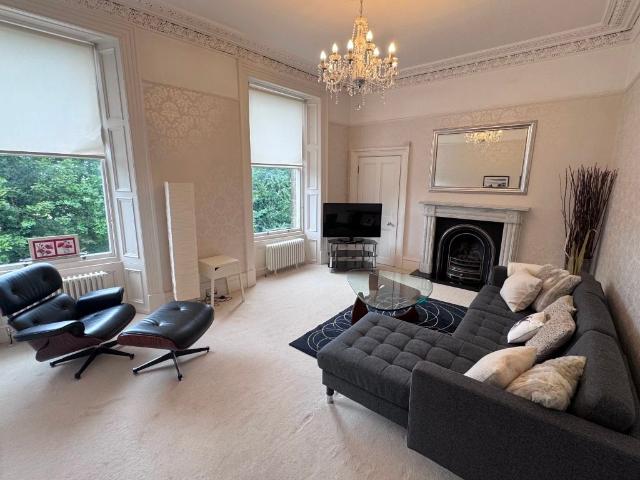 Royal Crescent, New Town, Edinburgh EH3, 1 bed flat to rent, £1,550 pcm | PrimeLocation