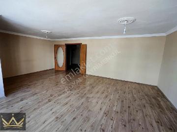 Royal Den Valilik Binası Yakını Menderes Cad.üzeri 3+1 Kiralık