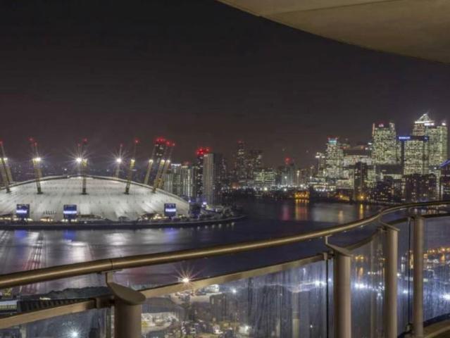 Royal Docks Penthouse