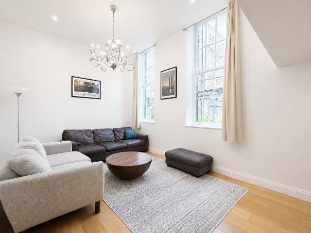 Royal Drive, Princess Park Manor, London N11, 3 bed flat to rent, £3,500 pcm | PrimeLocation