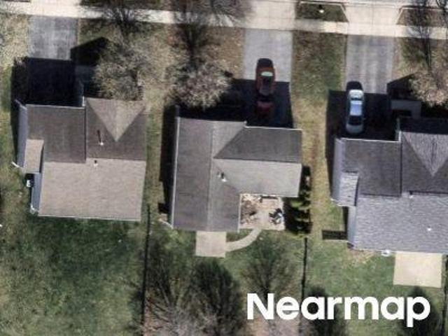 Royal Elm Dr