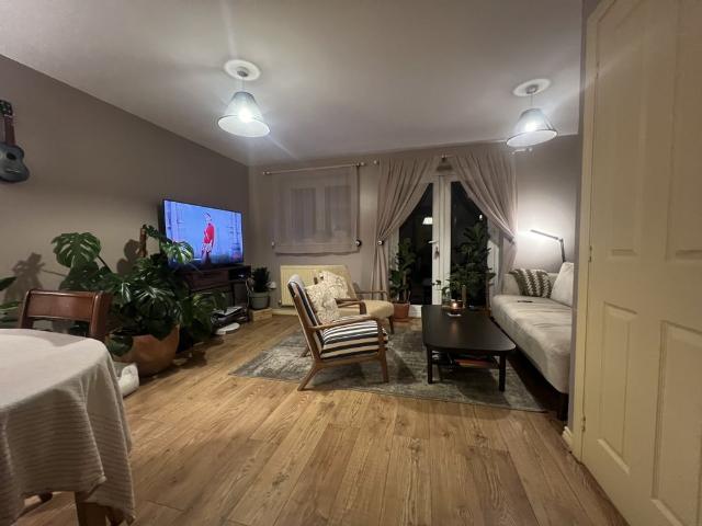 Royal Field Close, Chippenham, Hullavington
