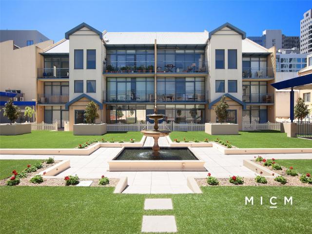 Royal Flagstaff 3rd floor, 33 Jeffcott St: You Will Love It Here!