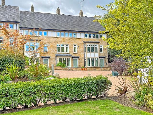 Royal Gardens, Victoria Road HG2, 4 bed terraced house to rent, £3,500 pcm | PrimeLocation