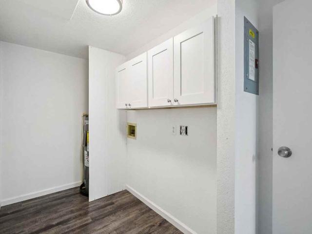 Royal Glen Studio Apartment for Rent at 4306 Royal Glen Dr Ne, Comstock Park, MI 49321