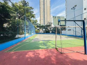 Rua Joinville, São Paulo, Praça Oswaldo Cruz