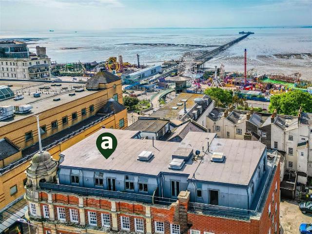Royal Mews, Southend On Sea SS1, 2 bed flat to rent, £1,450 pcm | PrimeLocation