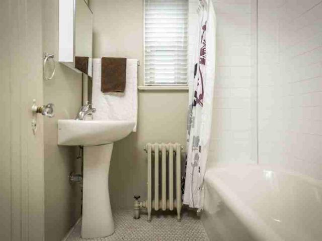 Royal Oak Court 1 Bedroom Apartment for Rent at 277 River Ave, Winnipeg, MB R3L 0B5 River Osborne