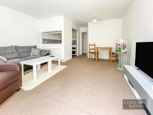 ROYAL OAK DRIVE, WICKFORD