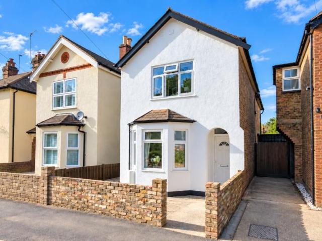 Royal Oak Road, Woking GU21 1 bed in a house share to rent £1,000 pcm £231 pw