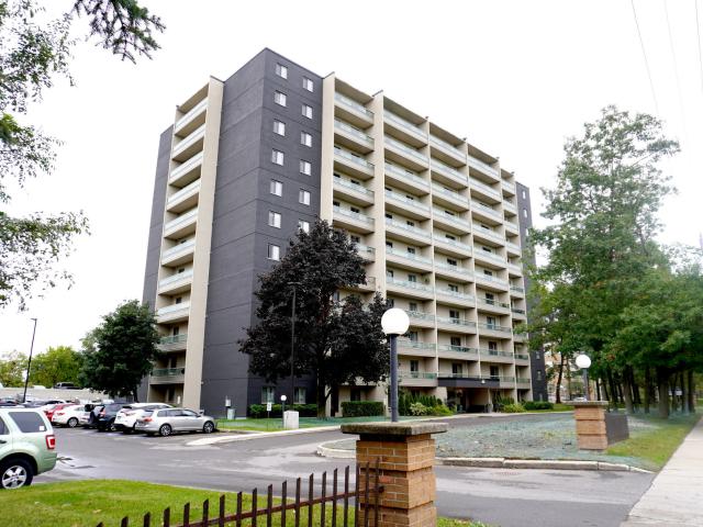 Royal Oak Towers Berkshire Apartment for Rent