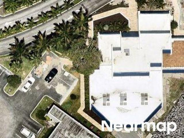 Royal Palm Way