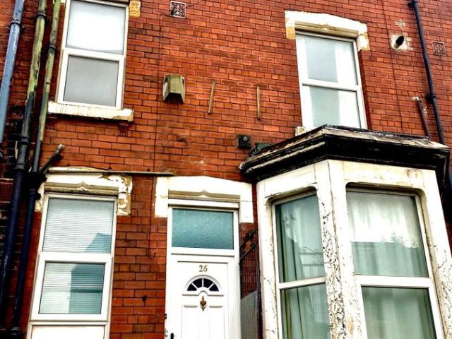 Royal Park Avenue, 26, Leeds LS6, 3 bed terraced house to rent, £1,350 pcm | PrimeLocation