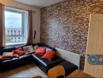 Royal Park Terrace, Edinburgh, EH8 2 bed flat to rent £1,395 pcm £322 pw