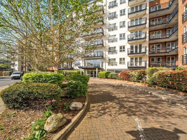 Royal Quarter, Seven Kings Way, Kingston Upon Thames KT2, 2 bed flat to rent, £2,100 pcm | PrimeLocation