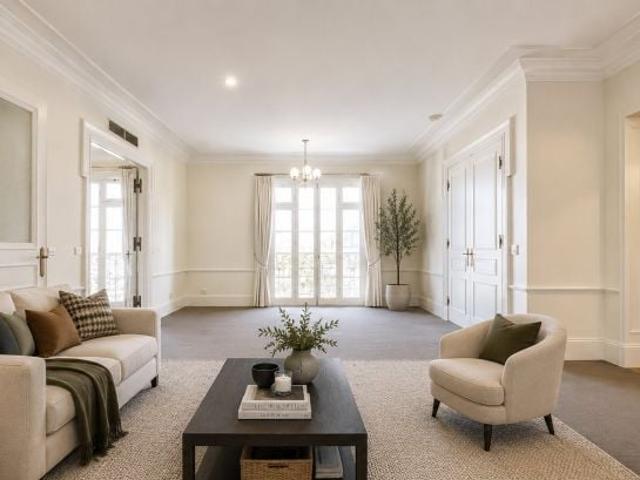 Fit for Royalty: Grand 3 Bedroom Regal Residence with Study + Car Park in Prestigious Toorak