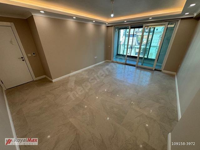ROYALMAX'DAN ANA CADDE VE METRO YAKINI 4+1 175 M DUBLEKS DAİRE
