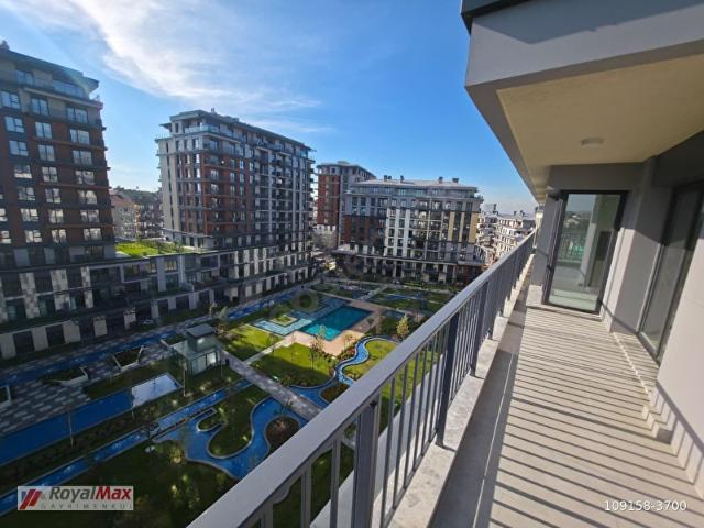 ROYALMAX'DAN DAP YENİ LEVENT ARA KAT ÇİFT CEPHELİ 2+1 160 M TERASLI DAİRE