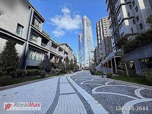 ROYALMAX'DAN FİRSAT AVANGART SİTE'DE 7 KAT 3+1 207 M BOŞ DAİRE
