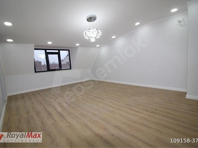 ROYALMAX'DAN FIRSAT ULAŞIM KOLAY CADDE ÜZERİ METRO YANI 3+1 130M DAİRE