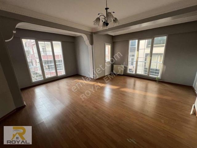 Royal'den Kanarya Mah'de 110 M2 3+1 3 Balkonlu 1.kat Yeni Bina