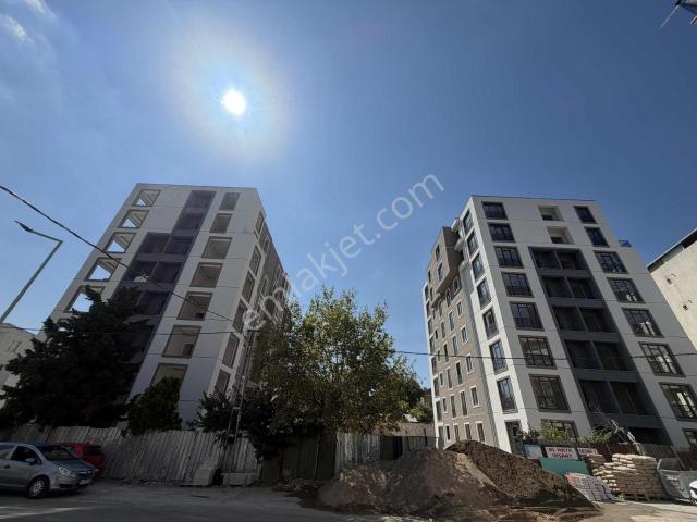 Royal'den Metro 3_dk Site'de Tapu Masrafsız e.banyolu 3+1 6.kat!