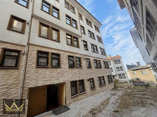 Royal'den Saray Mahallesinde Yatırım Fırsatı 1+1 Daire
