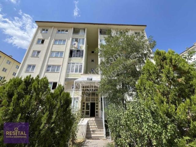 Royale'den Çatyolu Tokiler'de 3+1 Kiralık Bodrum Kat