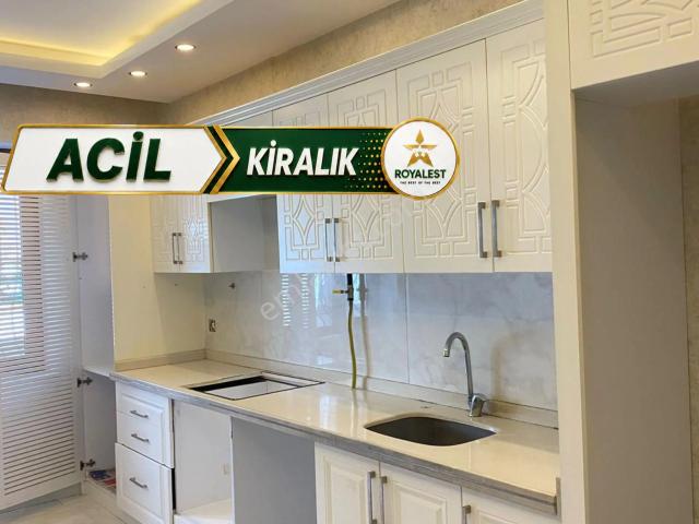 Royales'te Merkezi Konumda Lüks Yapılı Daire