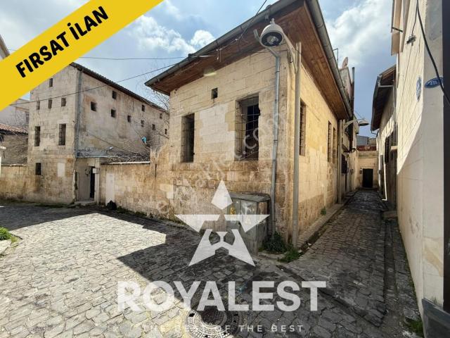 Royalest'ten Tarihi Antep Evi Güzel Otantik Bir Konumda Fırsat!