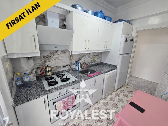 Royalest'ten Abdülhamit Han'da İskanlı Bakımlı Ve Ferah 2+1