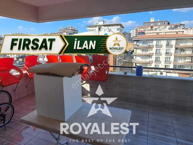 Royalest'ten Ana Cadde Üzeri Bölgenin En Yenisi Fırsat