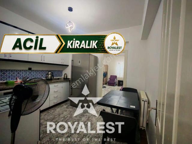 Royalestten Cadde Üstü Site İçi Full Eşyalı Temiz Eşyalı