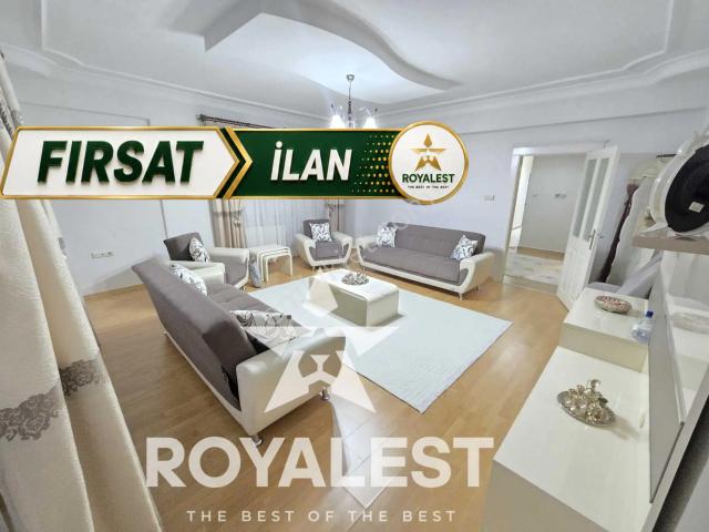 Royalest'ten Cadde Üstü Siteiçi Arakat Geniş Ve Ferah 3+1